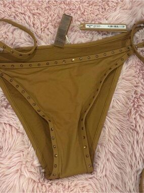 Skims L swim bottom